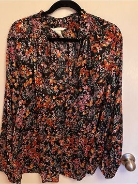 H&M Black Floral Ruffle-Collar Long Sleeve Blouse